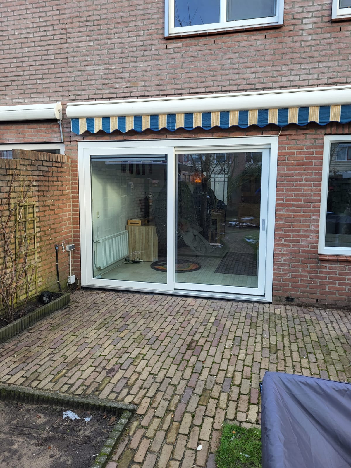 Kunststof schuifpui wit van AMPA in Apeldoorn