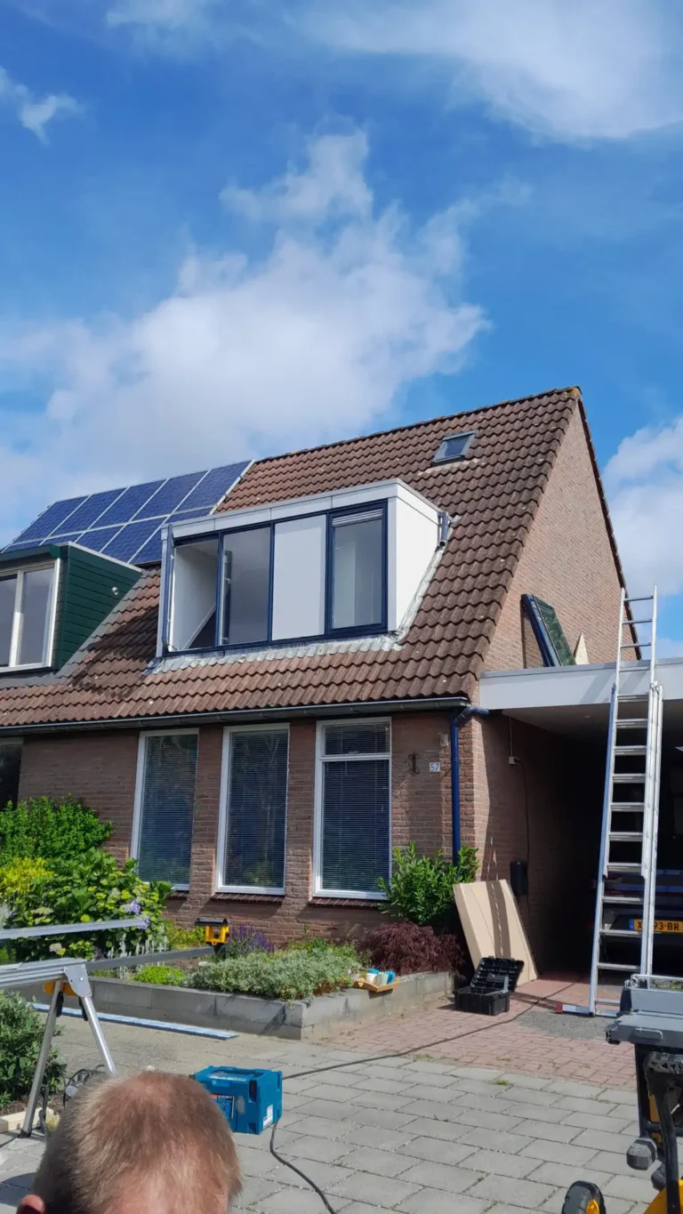Renovatie van dakkapel in Deventer door AMPA Kunststof Kozijnen