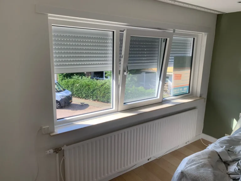 Veka kunststof kozijnen voorzien van rolluiken in Sassenheim